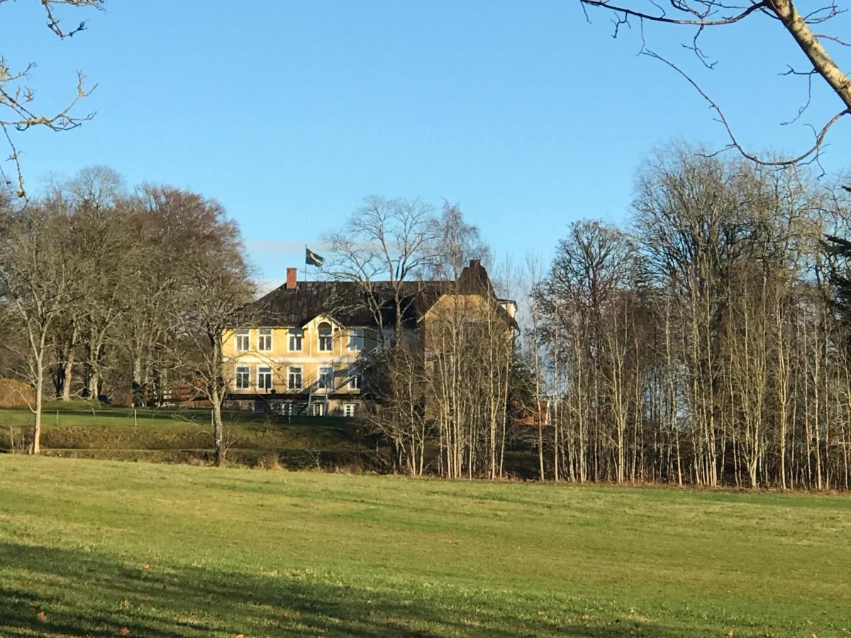 Hunnebergs Gard & Vargon